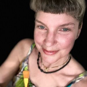 Meet your Posher, Steph